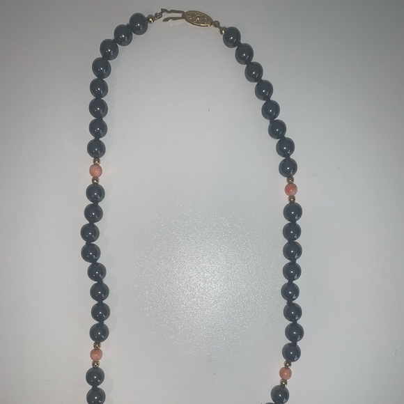 Hematite and Rose Quartz Necklace - Picture 5 of 6